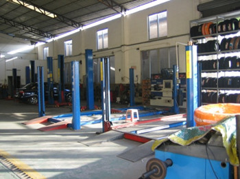 唐山精工汽修美容装具学校开设哪些专业？