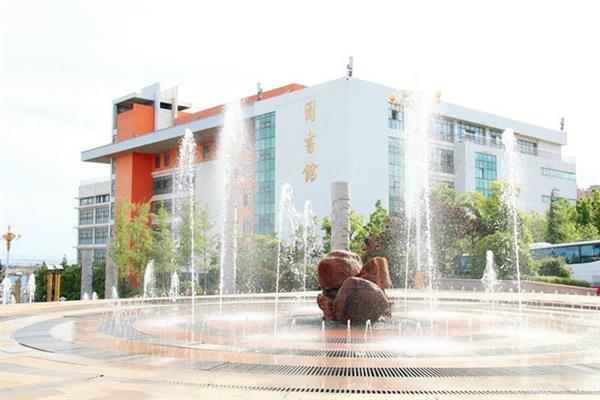 青岛求实职业技术学院空中乘务专业就业率高吗？